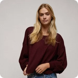 Long Sleeve Box Top Burgundy